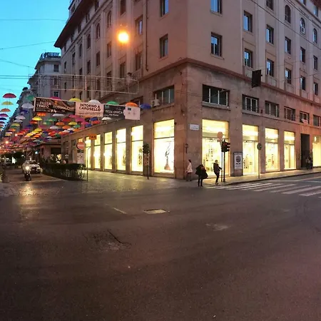 La Maison Nel Cuore Di Genova Free Parking Exterior photo